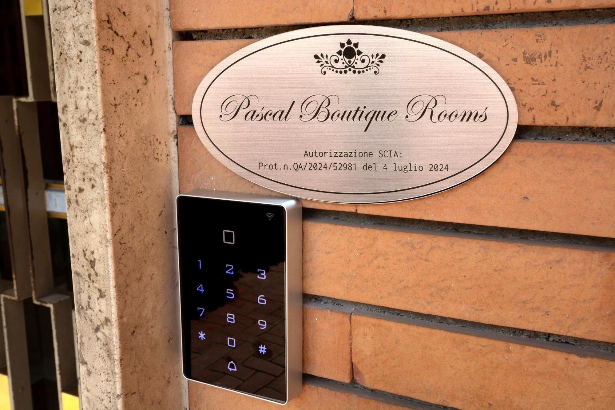 Pascal Boutique Rooms Рим Экстерьер фото